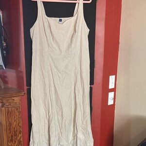 Chic Beige Maxi Dress With Pockets